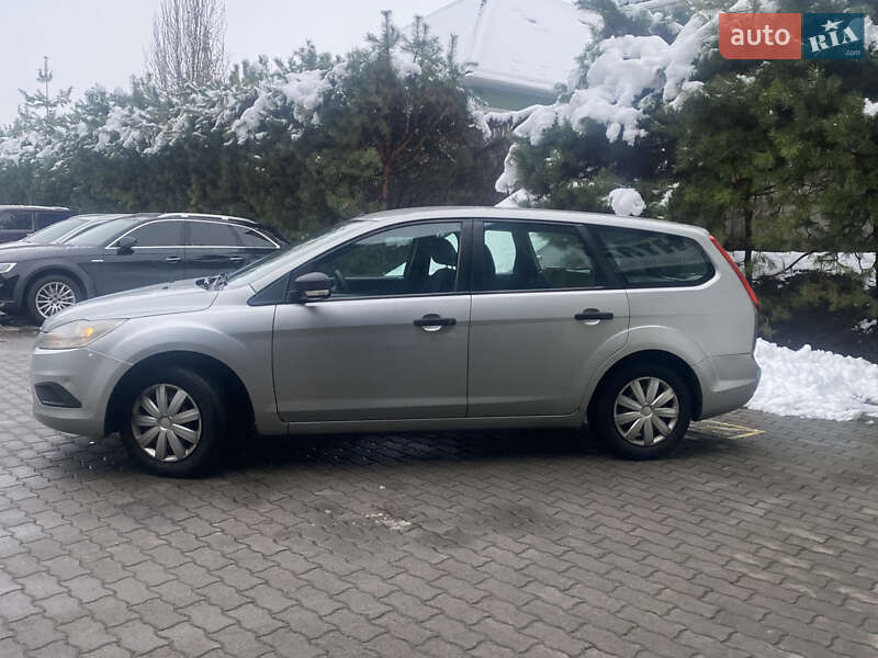 Универсал Ford Focus 2008 в Мостиске