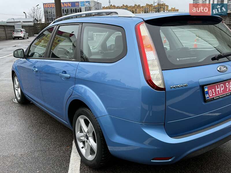 Універсал Ford Focus 2010 в Києві