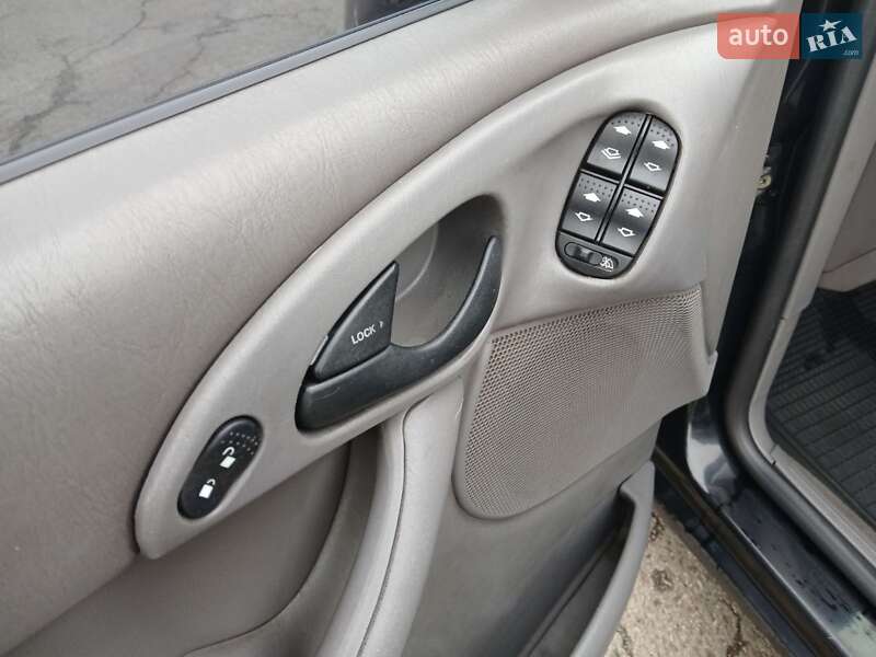 Седан Ford Focus 2001 в Одессе