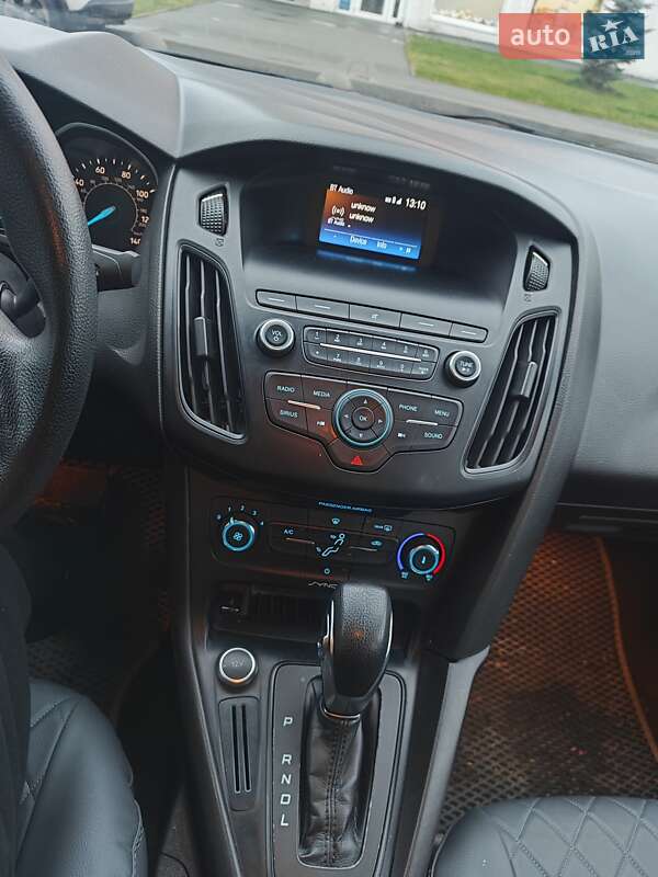 Седан Ford Focus 2017 в Киеве