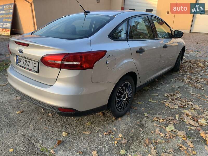 Седан Ford Focus 2017 в Ровно