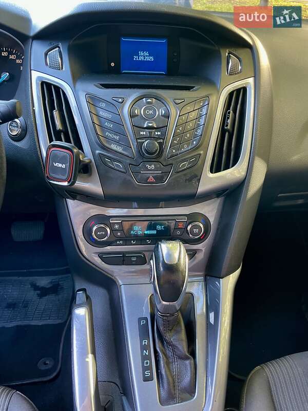 Седан Ford Focus 2012 в Киеве