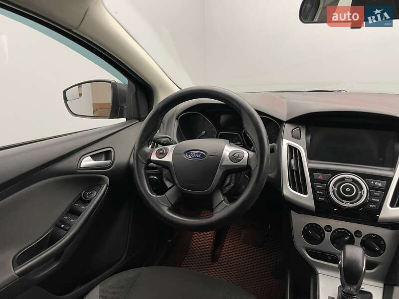 Седан Ford Focus 2013 в Києві
