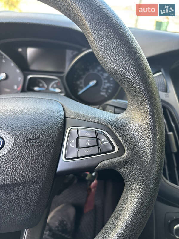 Седан Ford Focus 2015 в Миколаєві
