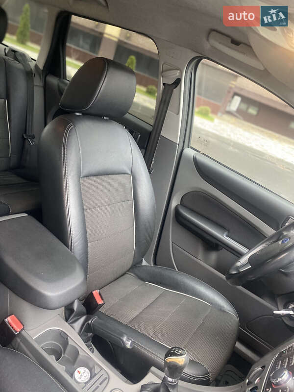 Универсал Ford Focus 2010 в Чернигове