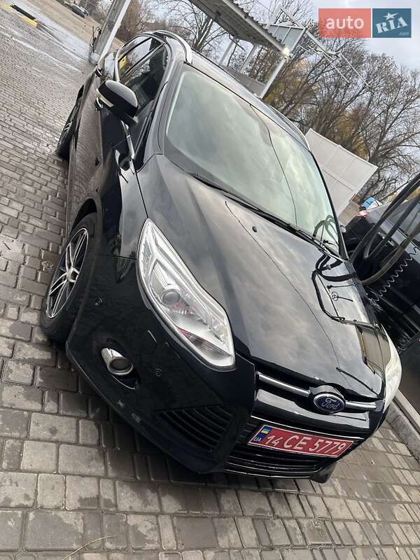 Універсал Ford Focus 2013 в Первомайську