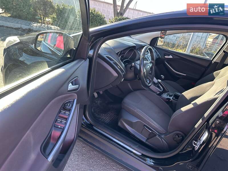 Універсал Ford Focus 2013 в Первомайську