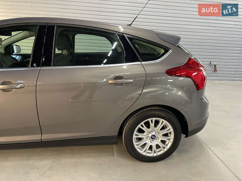 Хетчбек Ford Focus 2012 в Стрию