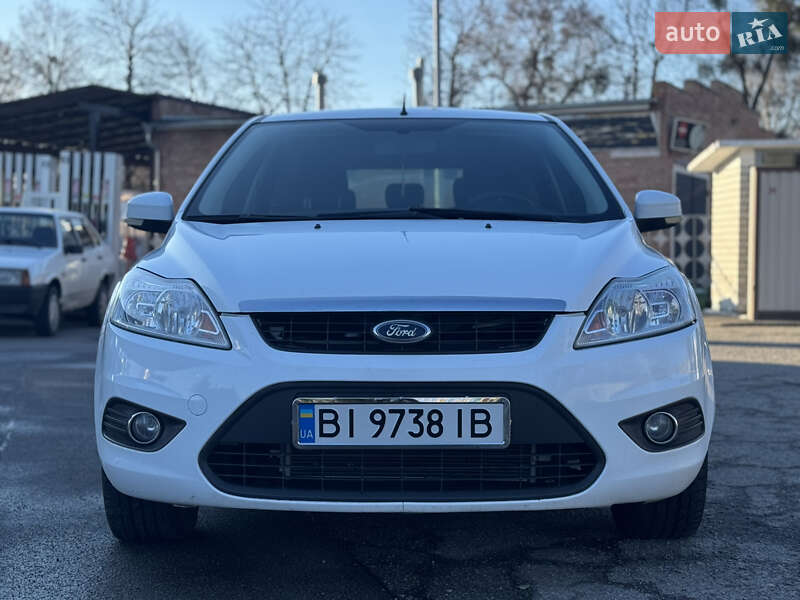 Хетчбек Ford Focus 2011 в Лубнах фото 10 Хетчбек Ford Focus 2011 в Лубнах