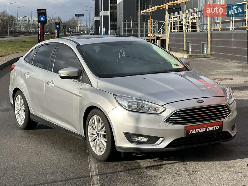 Седан Ford Focus 2018 в Києві