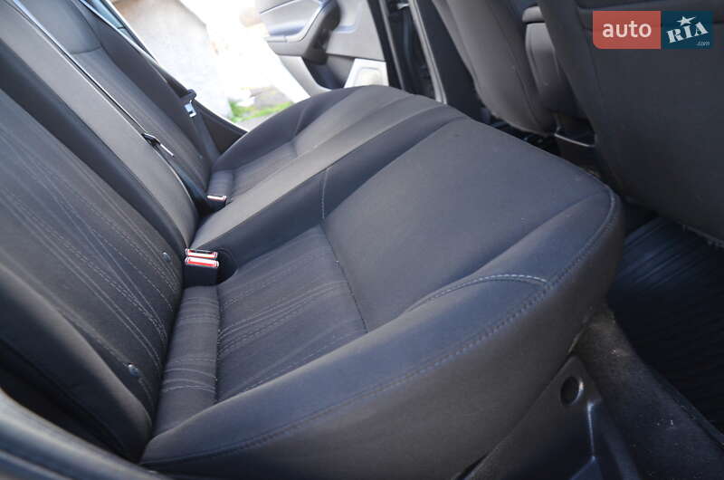 Седан Ford Focus 2017 в Дрогобыче фото 52 Седан Ford Focus 2017 в Дрогобыче