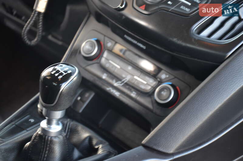 Седан Ford Focus 2017 в Дрогобыче фото 58 Седан Ford Focus 2017 в Дрогобыче