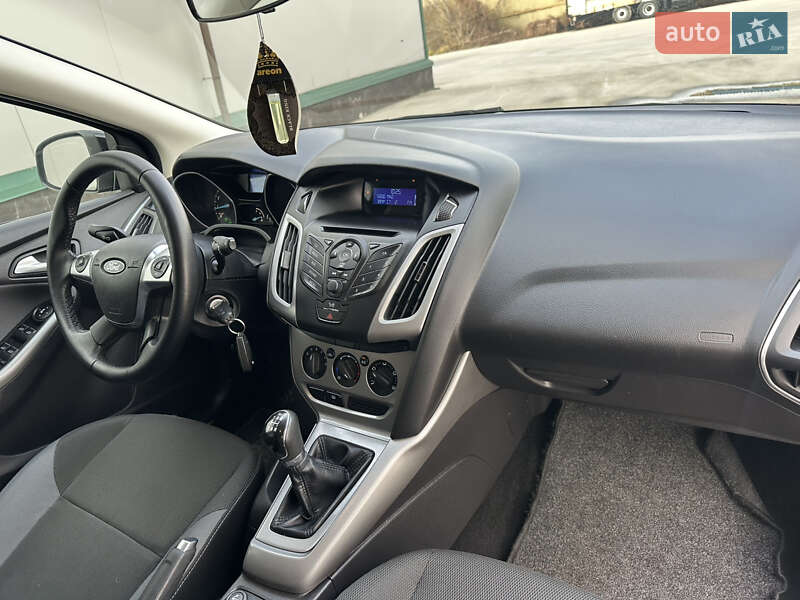 Универсал Ford Focus 2012 в Виннице фото 76 Универсал Ford Focus 2012 в Виннице