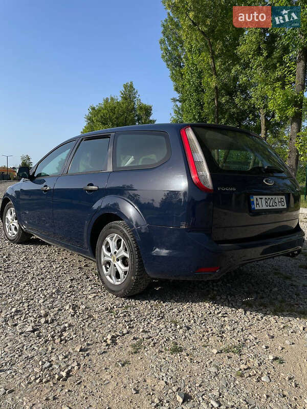 Універсал Ford Focus 2010 в Івано-Франківську