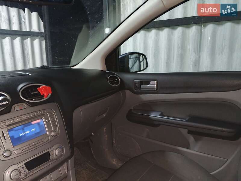 Універсал Ford Focus 2008 в Самборі