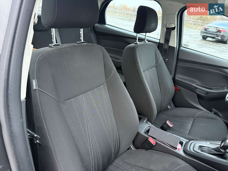 Седан Ford Focus 2017 в Киеве фото 12 Седан Ford Focus 2017 в Киеве