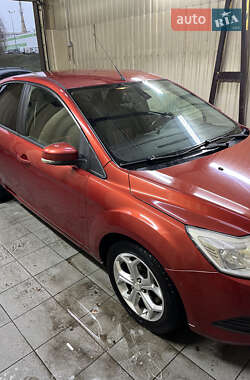 Хэтчбек Ford Focus 2008 в Киеве