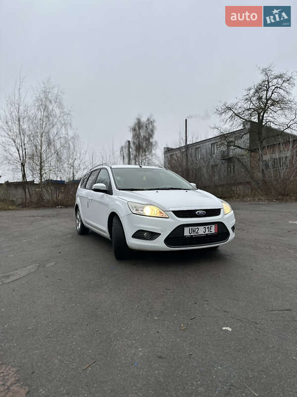 Универсал Ford Focus 2010 в Ровно