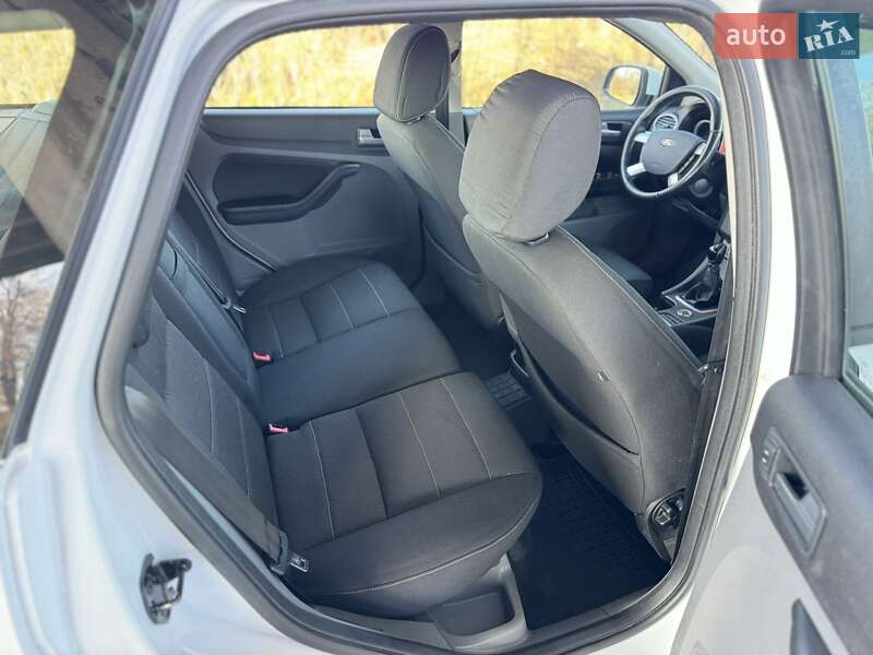Універсал Ford Focus 2010 в Дніпрі фото 5 Універсал Ford Focus 2010 в Дніпрі