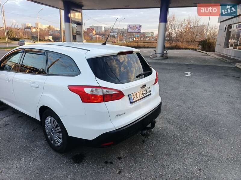 Универсал Ford Focus 2014 в Харькове фото 5 Универсал Ford Focus 2014 в Харькове