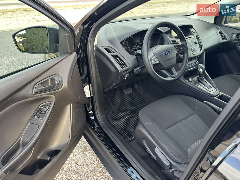 Седан Ford Focus 2016 в Дніпрі