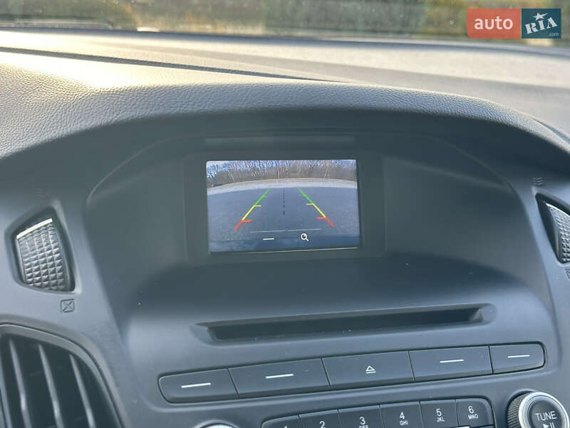 Седан Ford Focus 2016 в Дніпрі