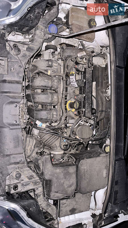 Седан Ford Focus 2013 в Лозовій