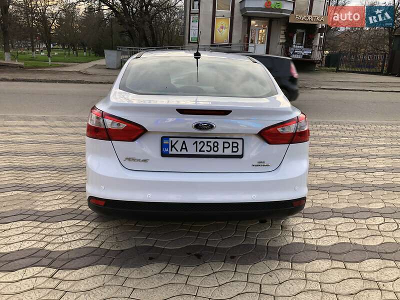 Седан Ford Focus 2014 в Николаеве