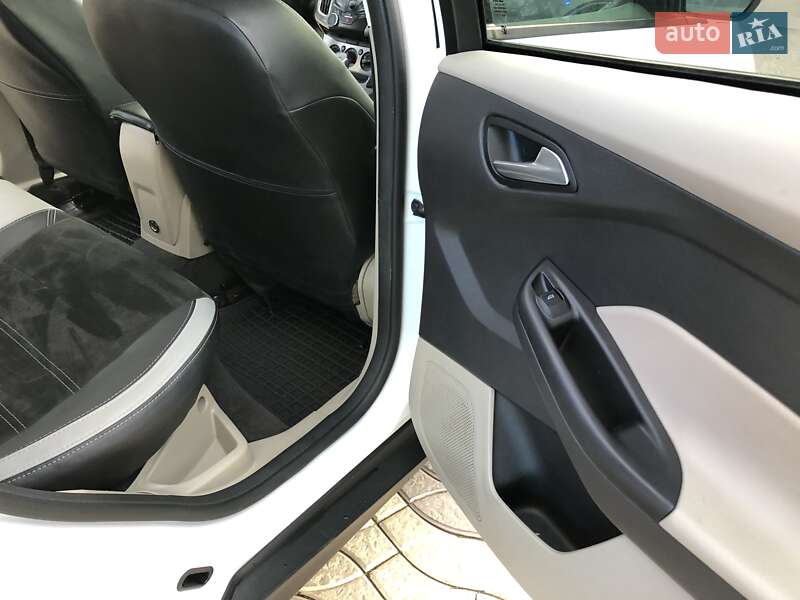 Седан Ford Focus 2014 в Николаеве