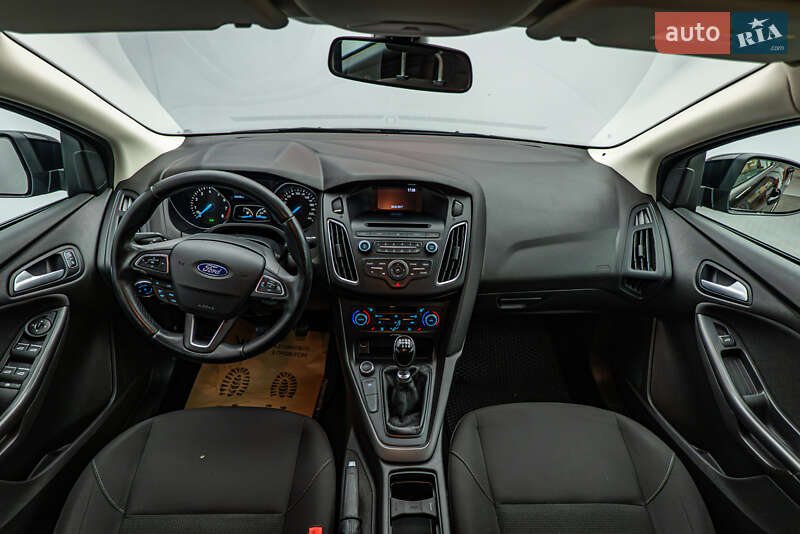 Седан Ford Focus 2017 в Києві