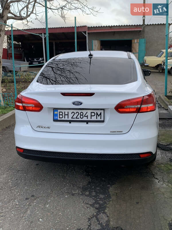 Седан Ford Focus 2015 в Вознесенську фото 13 Седан Ford Focus 2015 в Вознесенську
