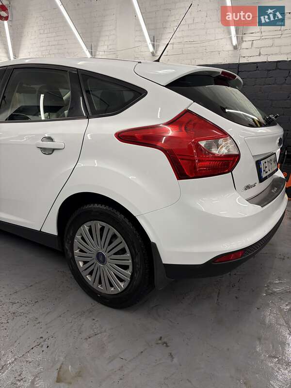 Хэтчбек Ford Focus 2013 в Днепре фото 9 Хэтчбек Ford Focus 2013 в Днепре