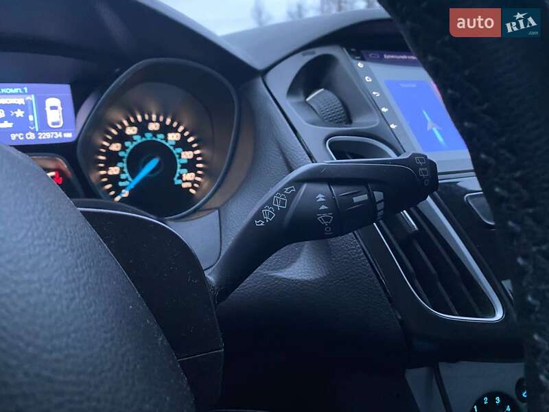 Хэтчбек Ford Focus 2013 в Киеве