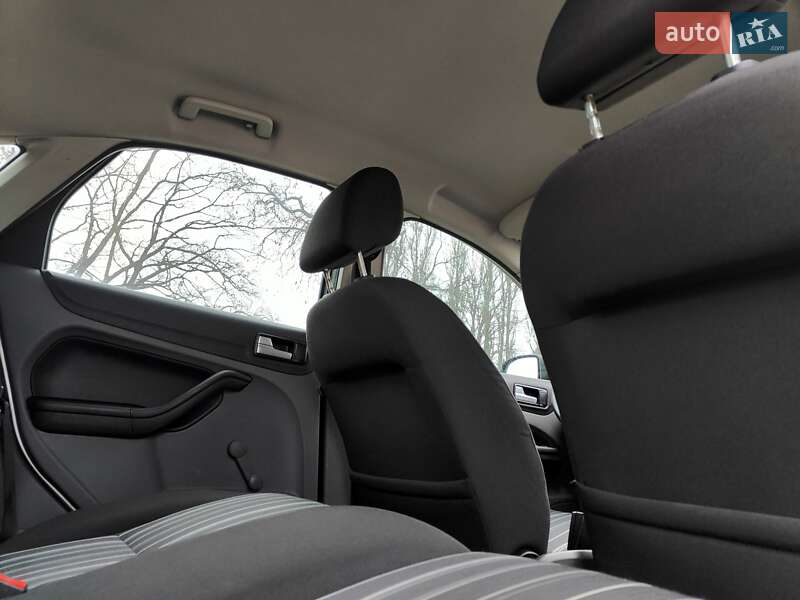 Хетчбек Ford Focus 2008 в Києві