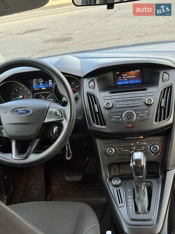 Седан Ford Focus 2016 в Ужгороде фото 13 Седан Ford Focus 2016 в Ужгороде