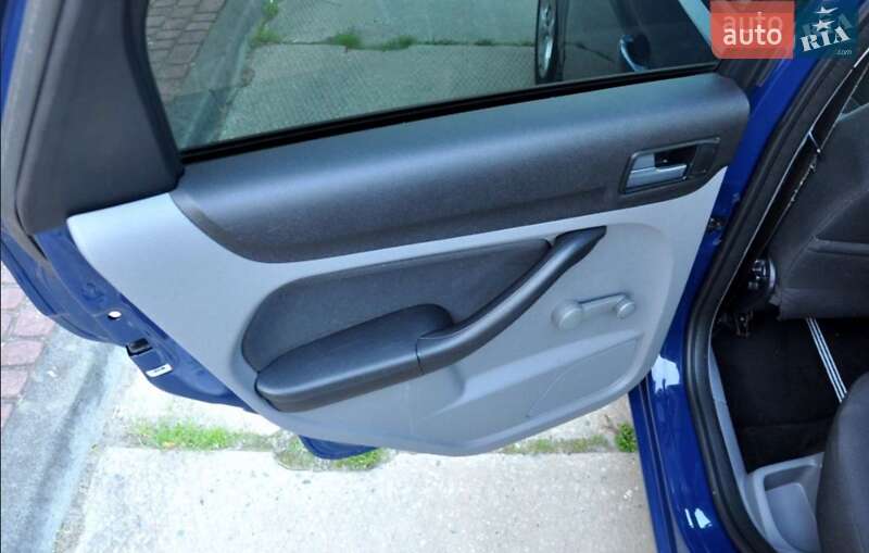 Универсал Ford Focus 2010 в Львове