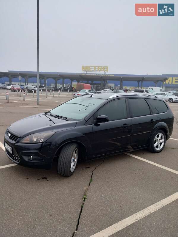 Ford Focus 2010 Ford Focus 2010