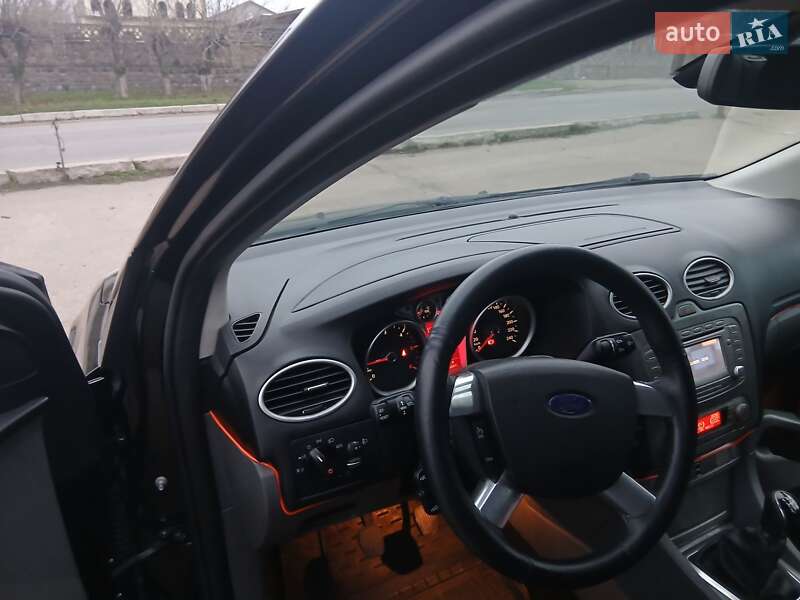 Универсал Ford Focus 2010 в Первомайске фото 13 Универсал Ford Focus 2010 в Первомайске