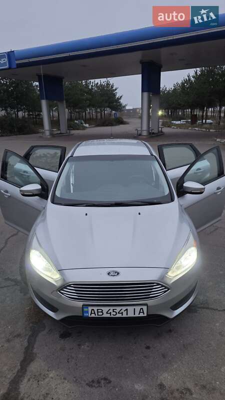 Хэтчбек Ford Focus 2014 в Золочеве