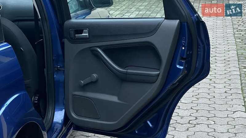 Універсал Ford Focus 2007 в Самборі