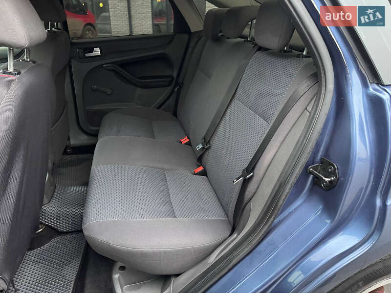 Седан Ford Focus 2006 в Хмельницком фото 34 Седан Ford Focus 2006 в Хмельницком