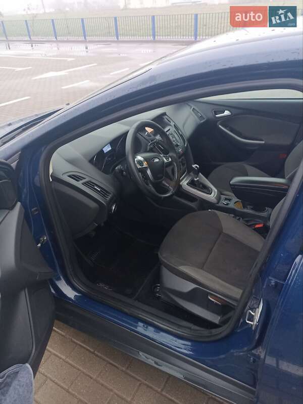 Универсал Ford Focus 2013 в Нововолынске