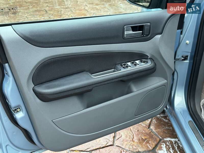 Универсал Ford Focus 2008 в Одессе