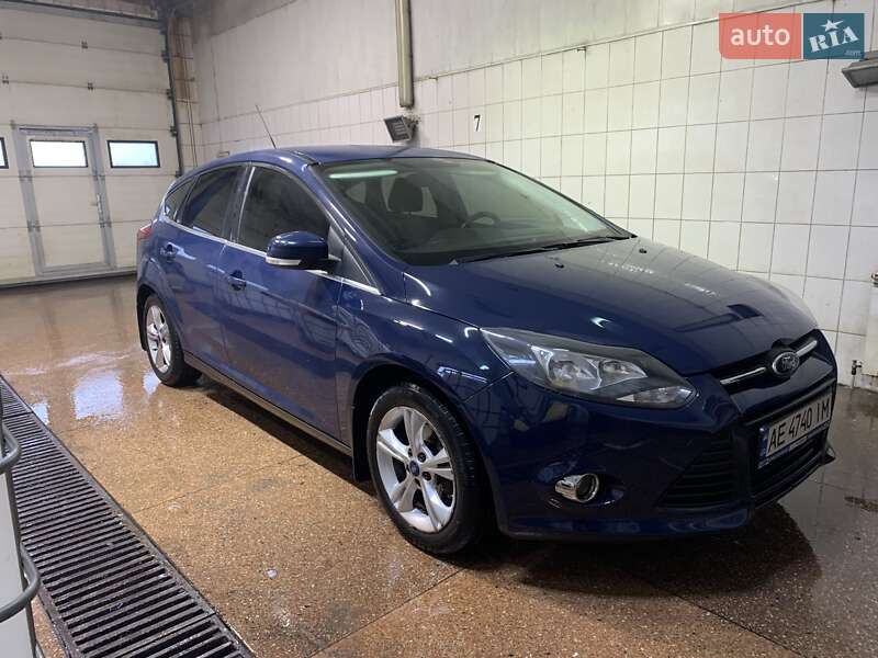 Хэтчбек Ford Focus 2012 в Днепре фото 25 Хэтчбек Ford Focus 2012 в Днепре