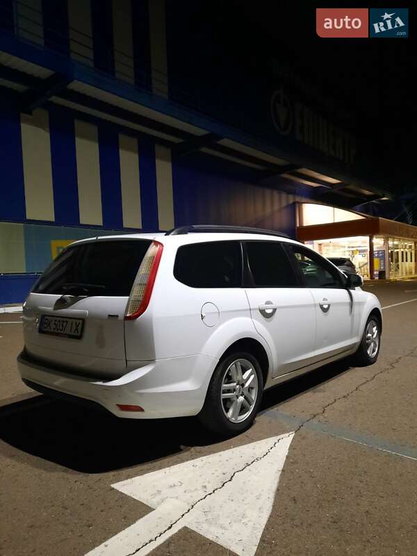 Универсал Ford Focus 2009 в Здолбунове фото 3 Универсал Ford Focus 2009 в Здолбунове