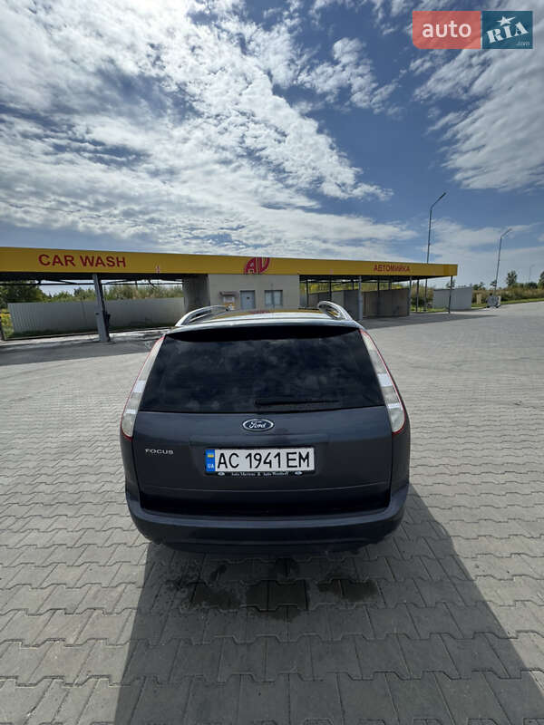 Универсал Ford Focus 2010 в Луцке