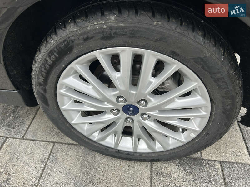 Хэтчбек Ford Focus 2017 в Виннице фото 32 Хэтчбек Ford Focus 2017 в Виннице