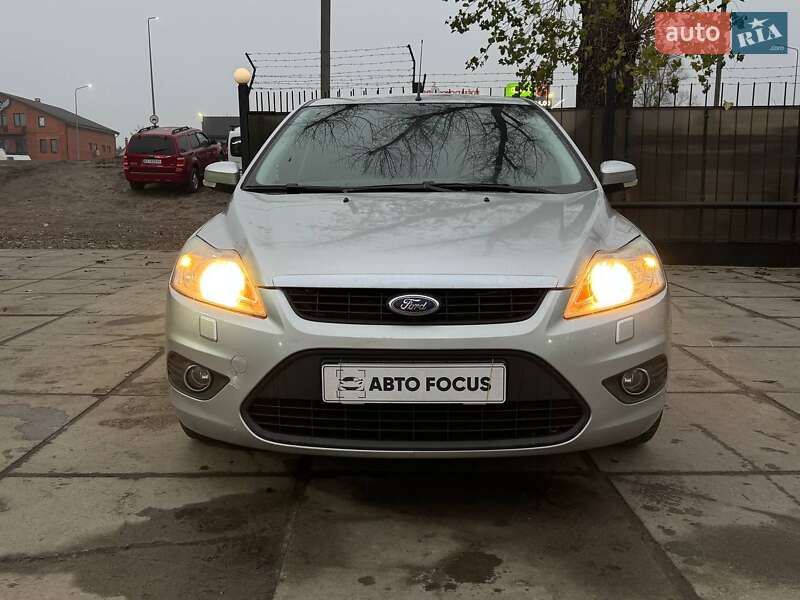 Хетчбек Ford Focus 2010 в Києві фото 2 Хетчбек Ford Focus 2010 в Києві