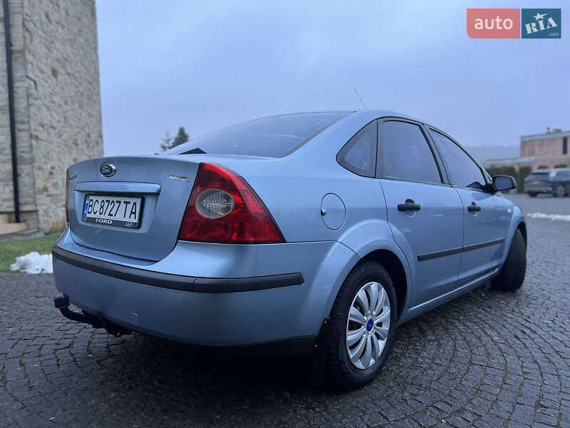 Седан Ford Focus 2006 в Жовкві