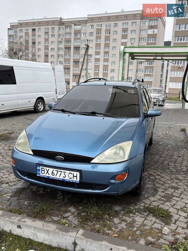 Ford Focus 2000